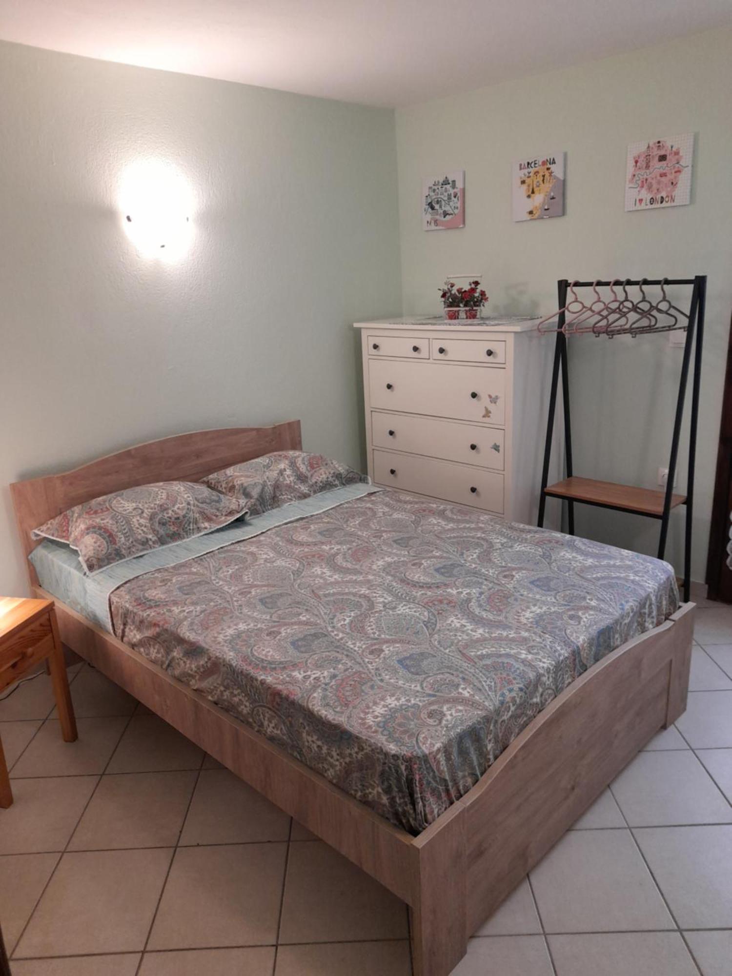 דירות ניקיטי Angel House מראה חיצוני תמונה